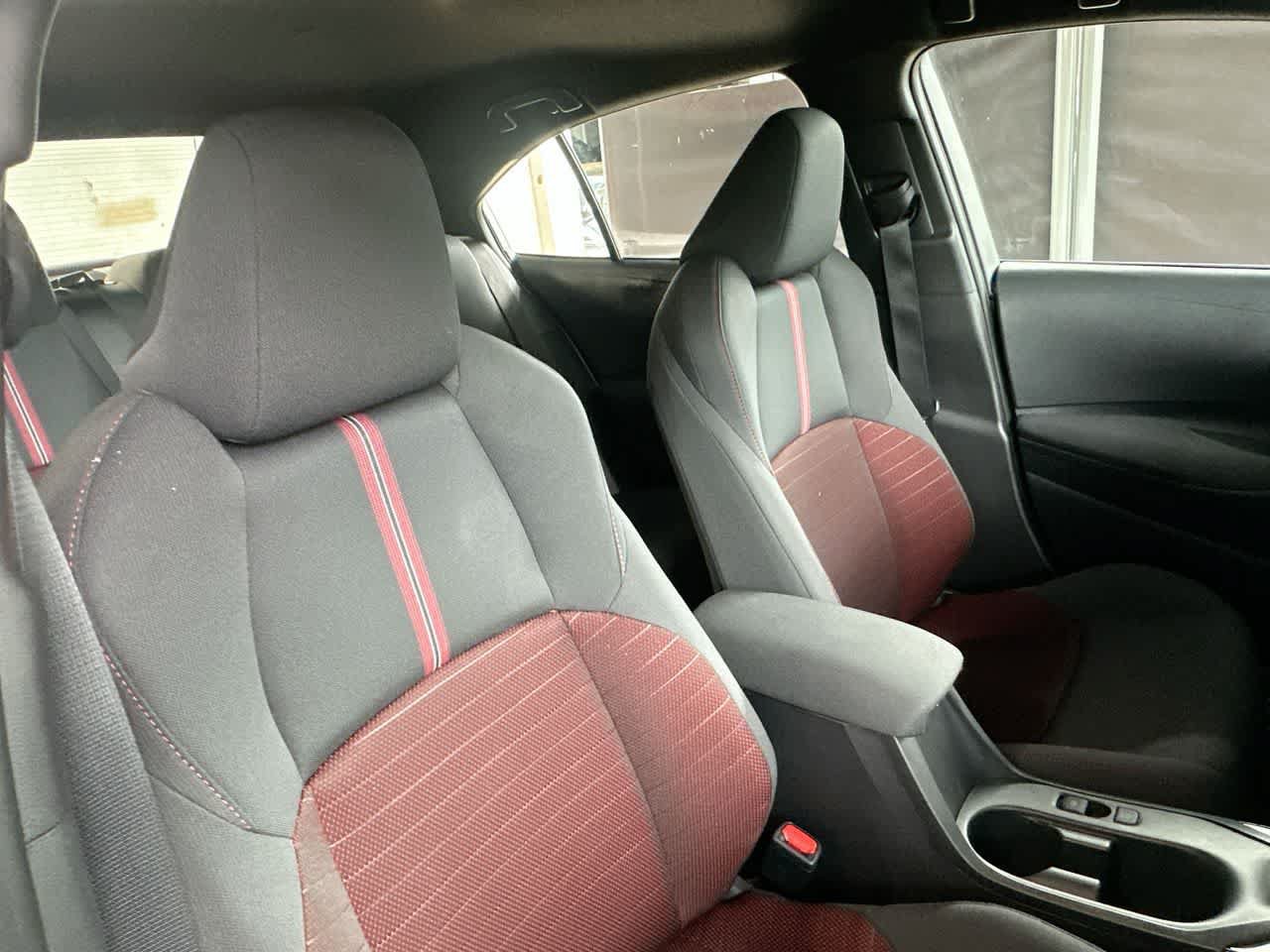 Used 2026 Toyota Corolla SE FWD image 27