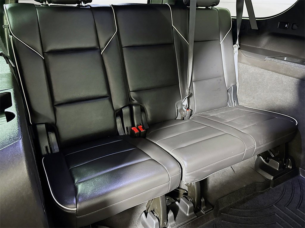 Used 2021 Cadillac Escalade ESV Premium Luxury image 27