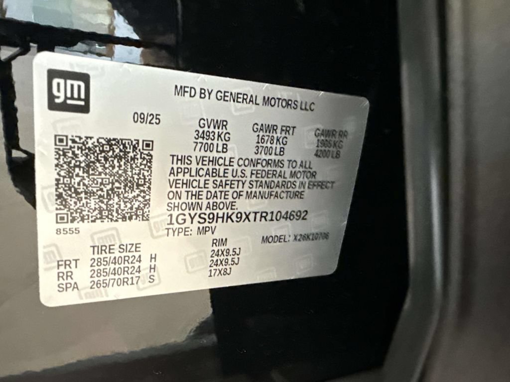 Certified 2026 Cadillac Escalade V AWD/4WD image 15