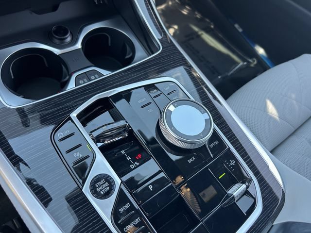 New 2027 BMW X7 xDrive40i w/ Executive Package AWD/4WD image 21