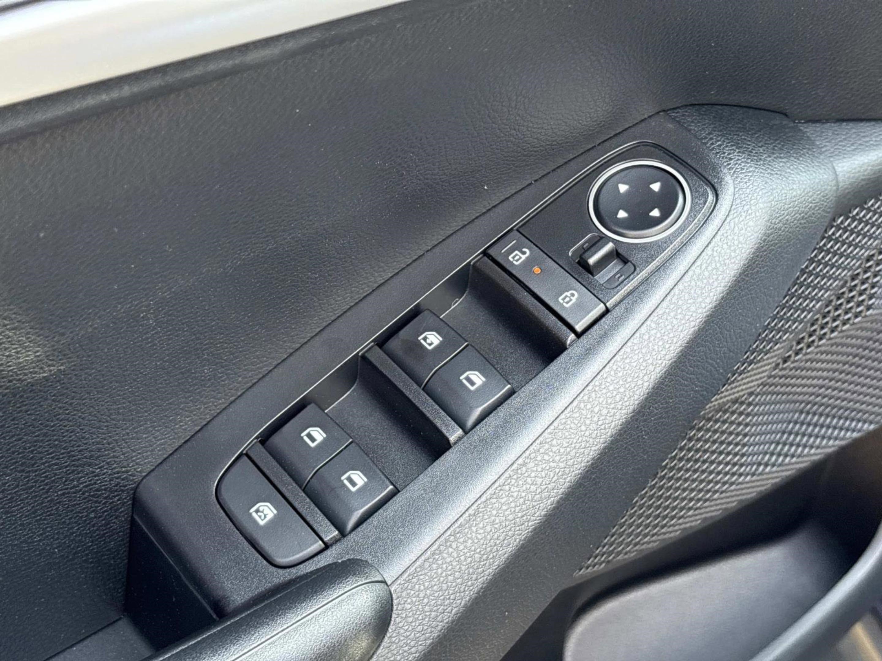 New 2026 Kia Seltos LX image 20