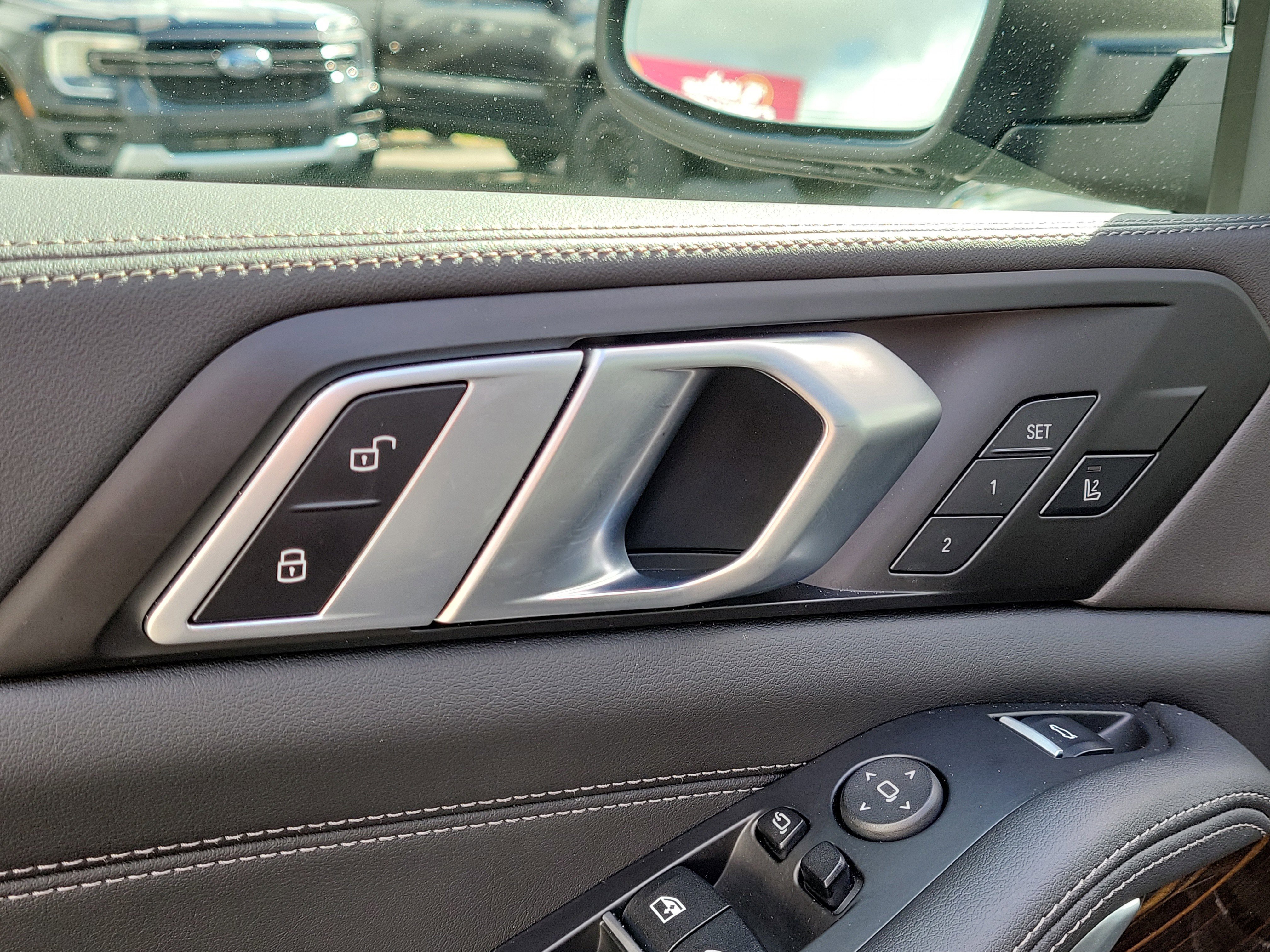 Used 2026 BMW X5 sDrive40i image 19