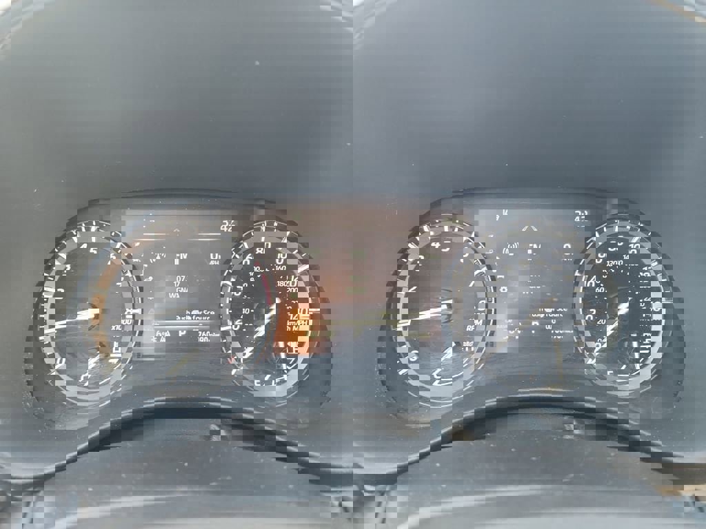 Used 2021 Toyota Highlander Limited image 18