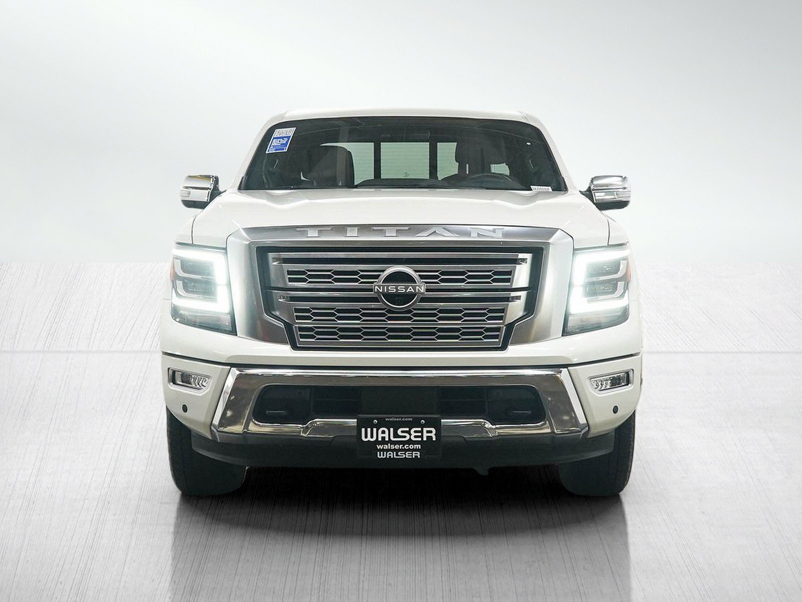 Used 2023 Nissan Titan Platinum Reserve w/ Off Road Protection Package AWD/4WD image 8