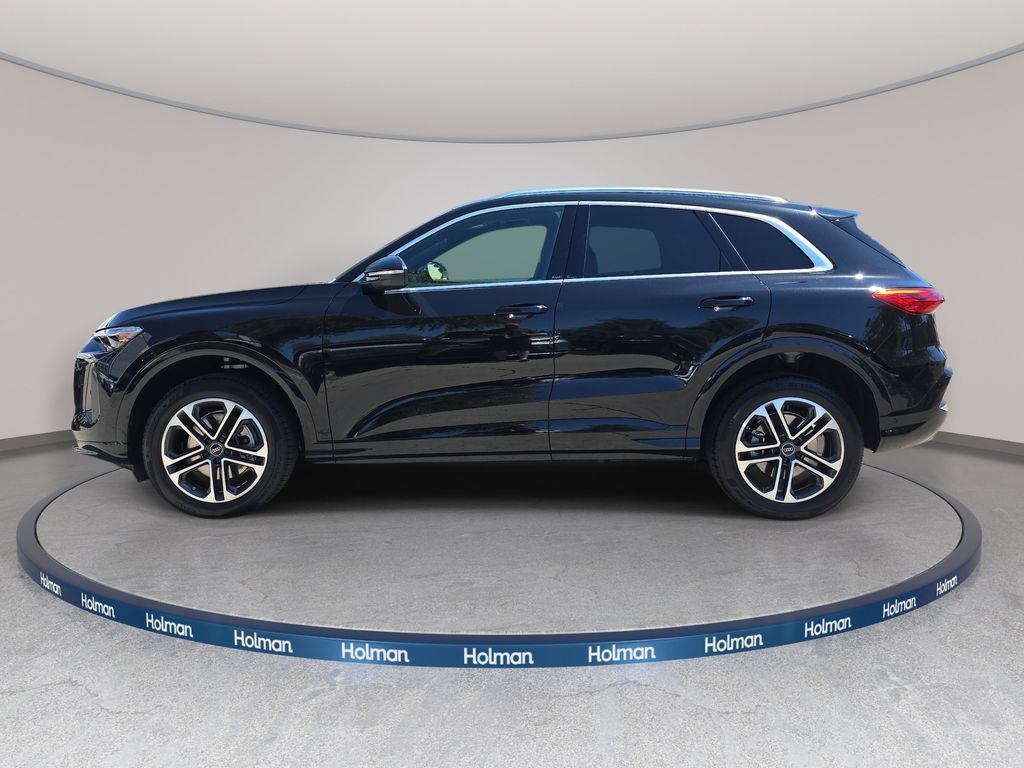 Used 2025 Audi Q5 Premium Plus w/ Premium Plus AWD/4WD image 8