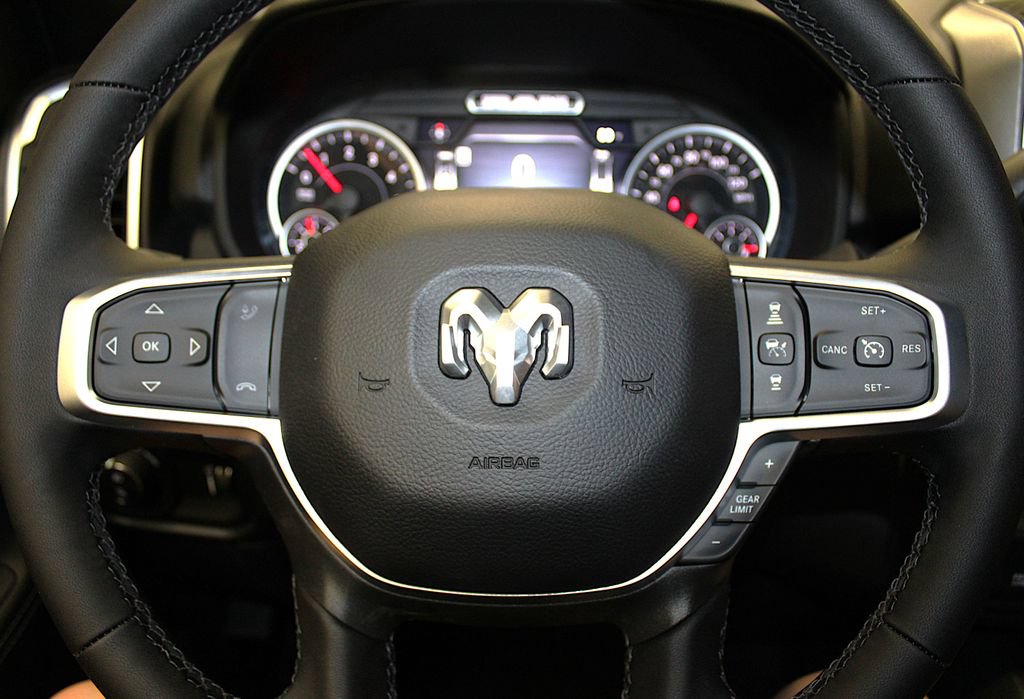 New 2026 RAM 2500 Big Horn AWD/4WD image 11
