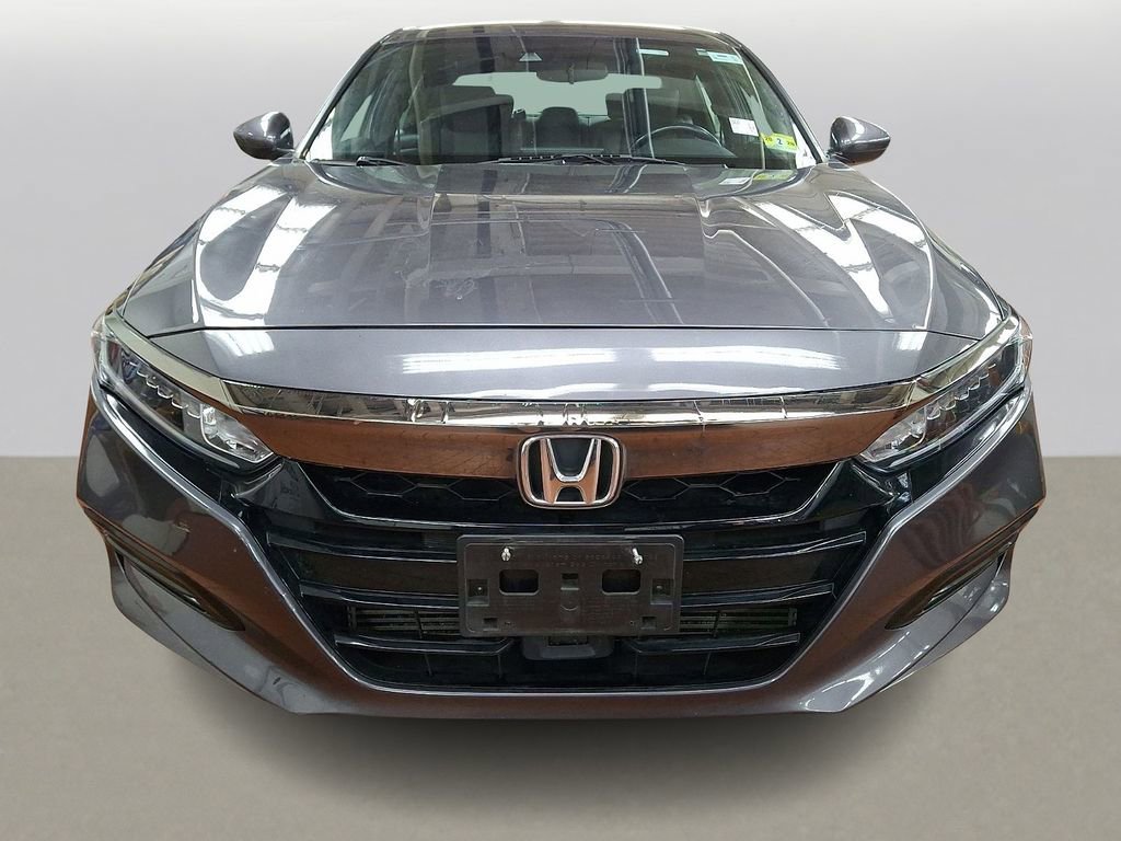 Used 2019 Honda Accord Sport image 2