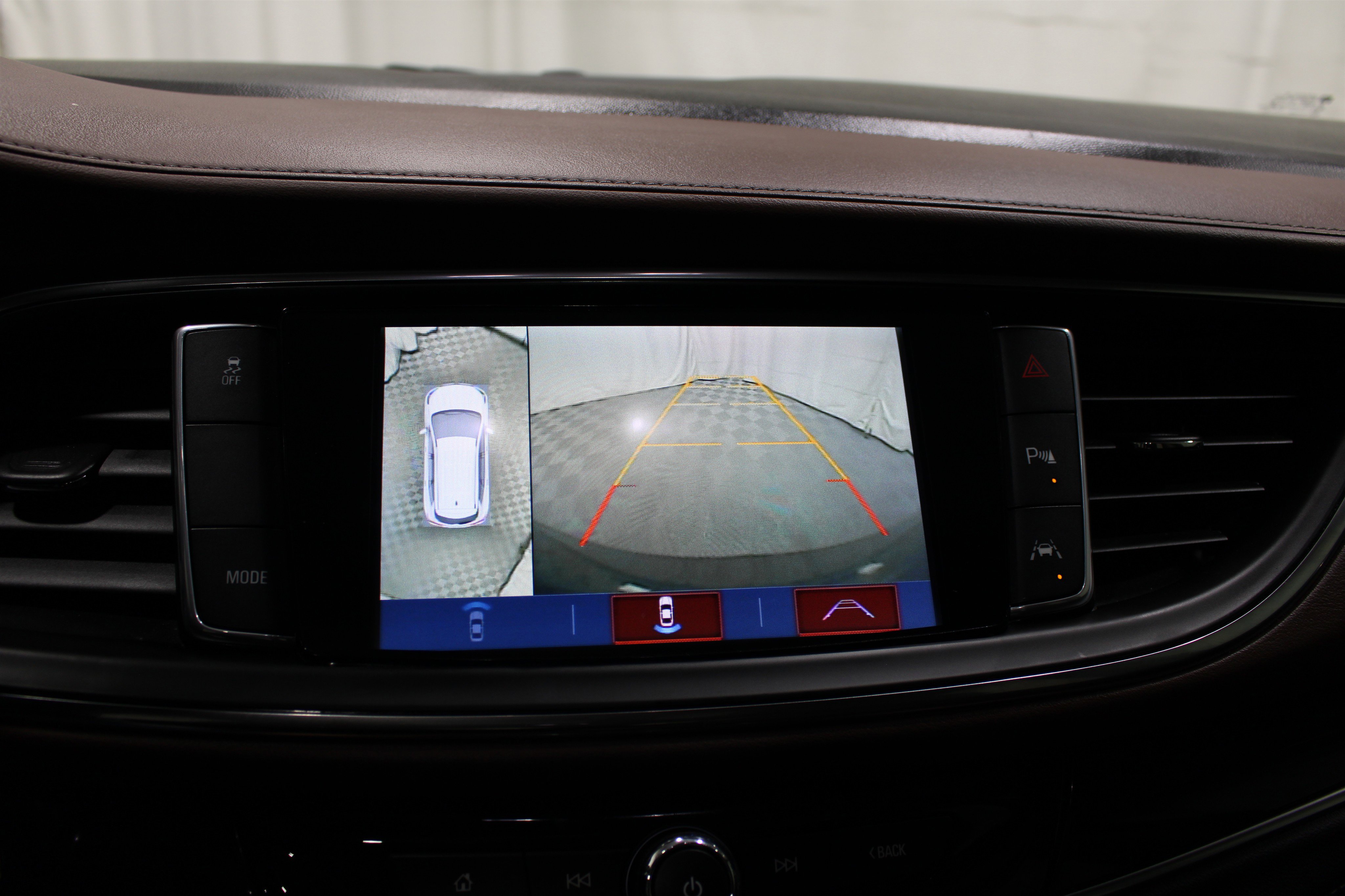 Used 2019 Buick Enclave Avenir w/ Trailering Package, 5000 lbs. FWD image 19