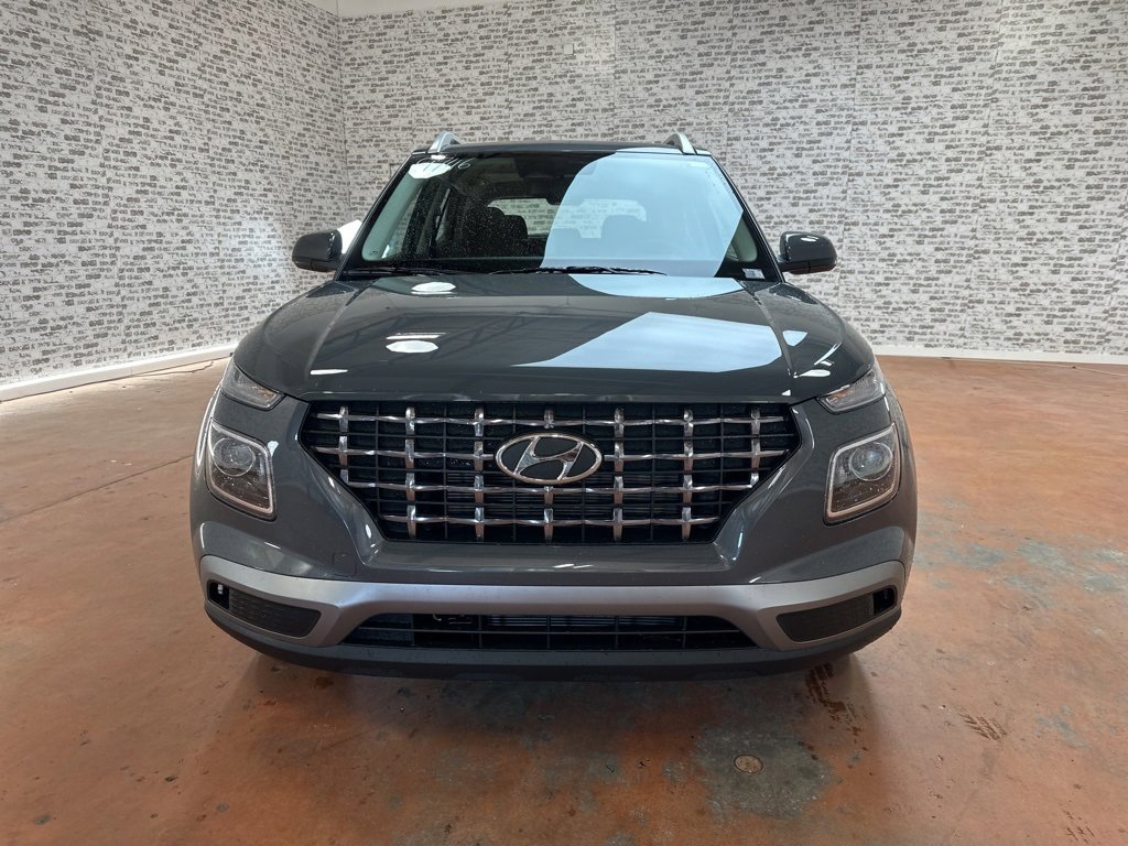 New 2026 Hyundai Venue SEL image 2