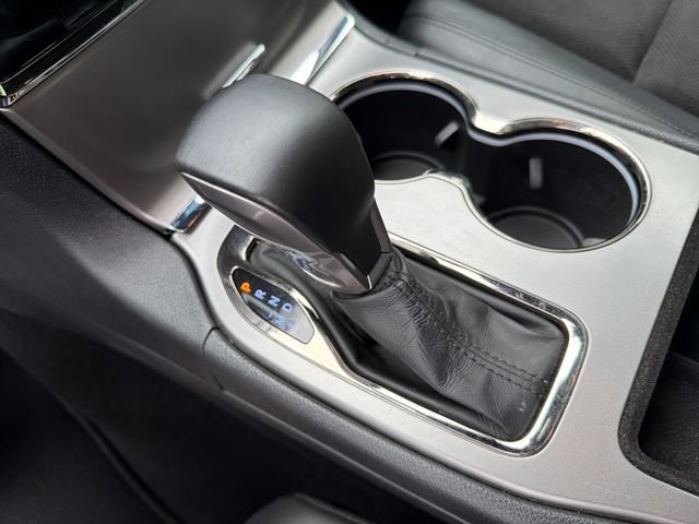 Used 2020 Jeep Grand Cherokee Altitude image 24