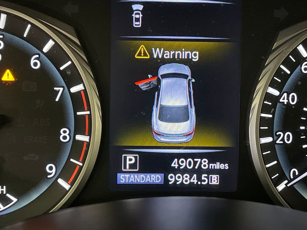 Used 2019 INFINITI Q50 Luxe w/ Essential Package (3.0T Luxe) image 21