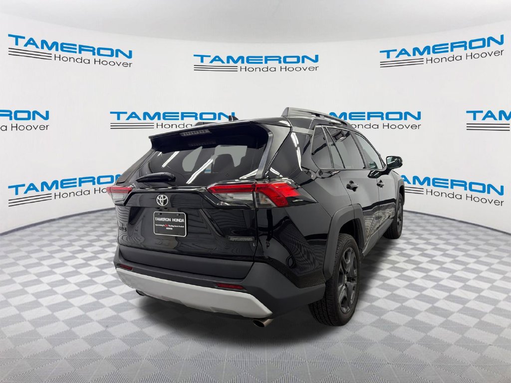 Used 2024 Toyota RAV4 Adventure AWD/4WD image 5