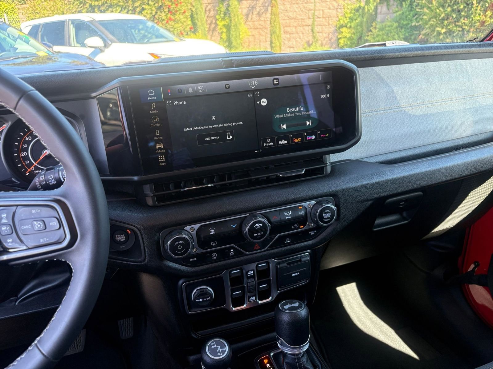 Used 2025 Jeep Wrangler Sport S AWD/4WD image 17