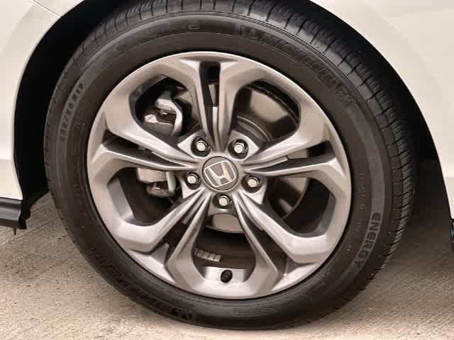 Certified 2024 Honda Accord EX image 9