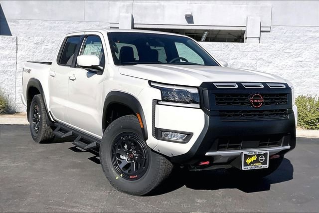 New 2026 Nissan Frontier PRO-4X w/ Tow Package image 13