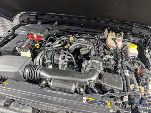 Used 2023 Jeep Wrangler Sport S image 32