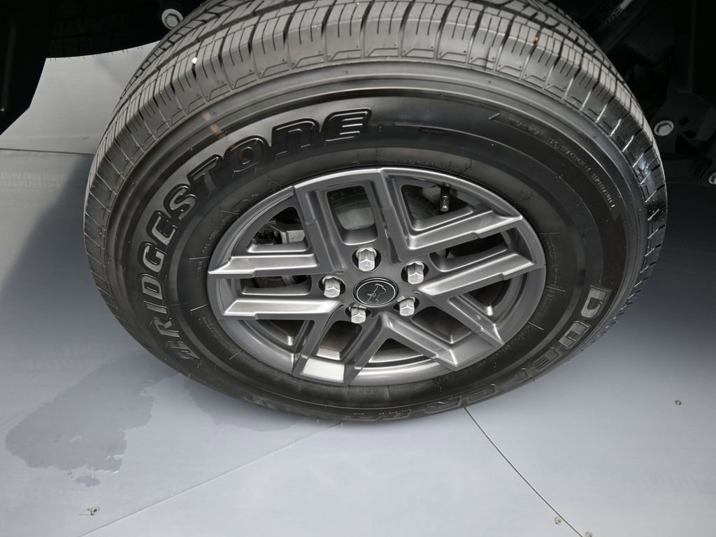 Used 2024 Jeep Gladiator Sport image 40