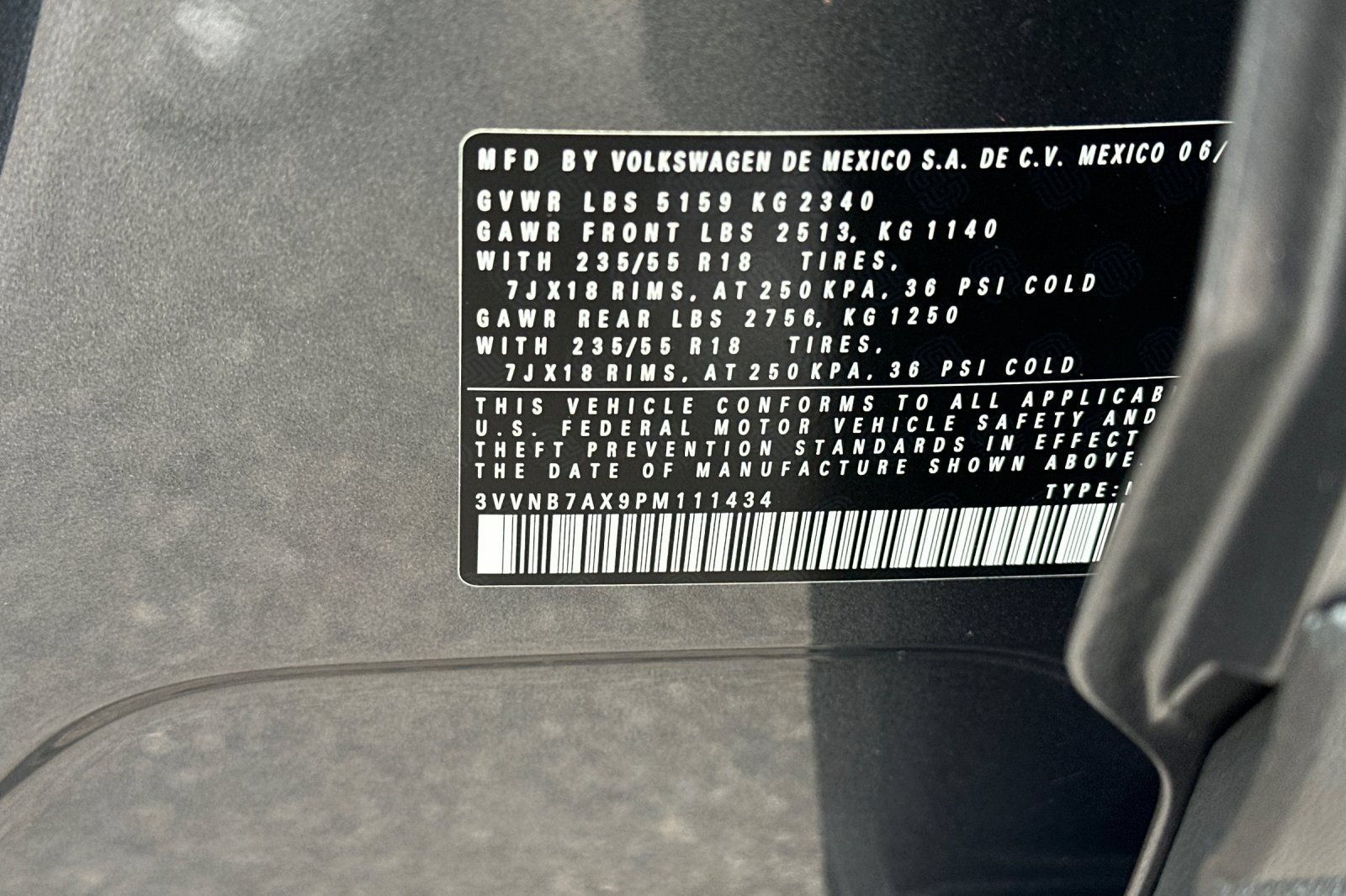 Used 2023 Volkswagen Tiguan SE FWD image 29