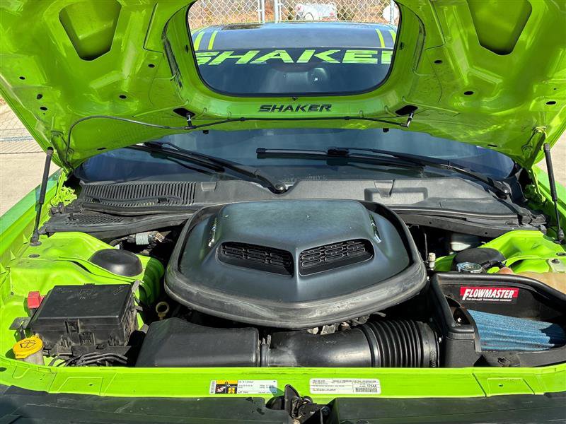 Used 2015 Dodge Challenger R/T image 13