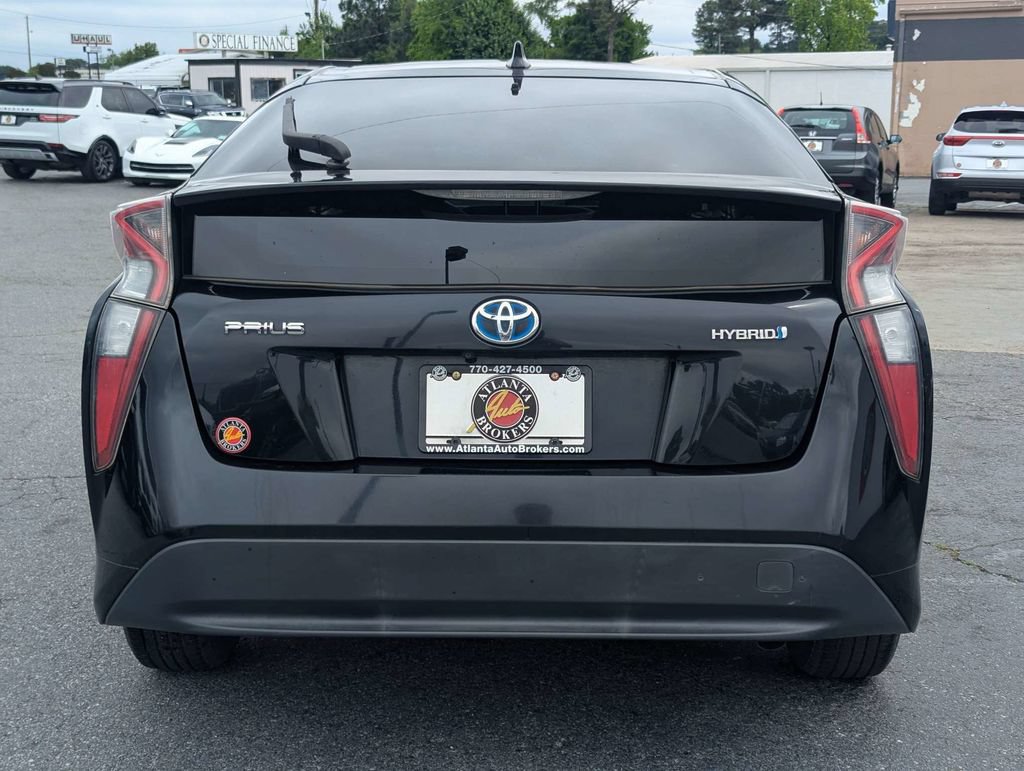Used 2017 Toyota Prius Three w/ Advanced Technology Package FWD image 6