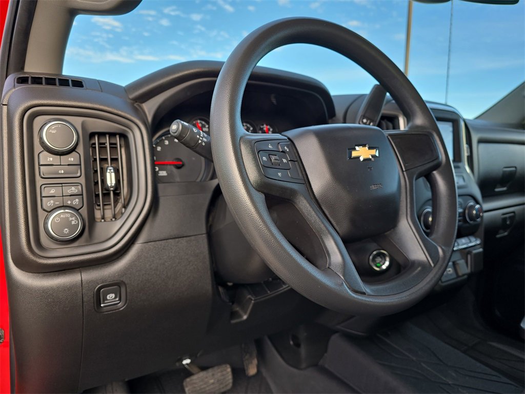 Used 2024 Chevrolet Silverado 2500 Custom w/ Custom Value Package image 14