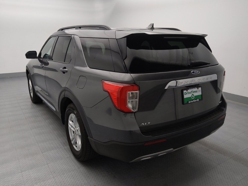 Used 2020 Ford Explorer XLT w/ Equipment Group 202A RWD image 5