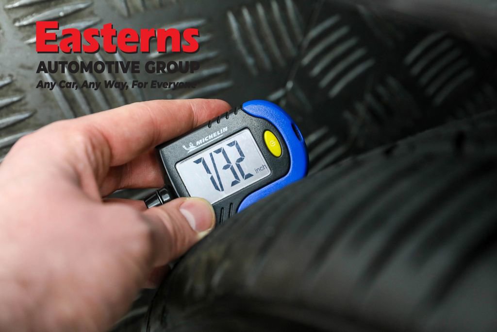 Used 2021 Nissan Versa SV image 25