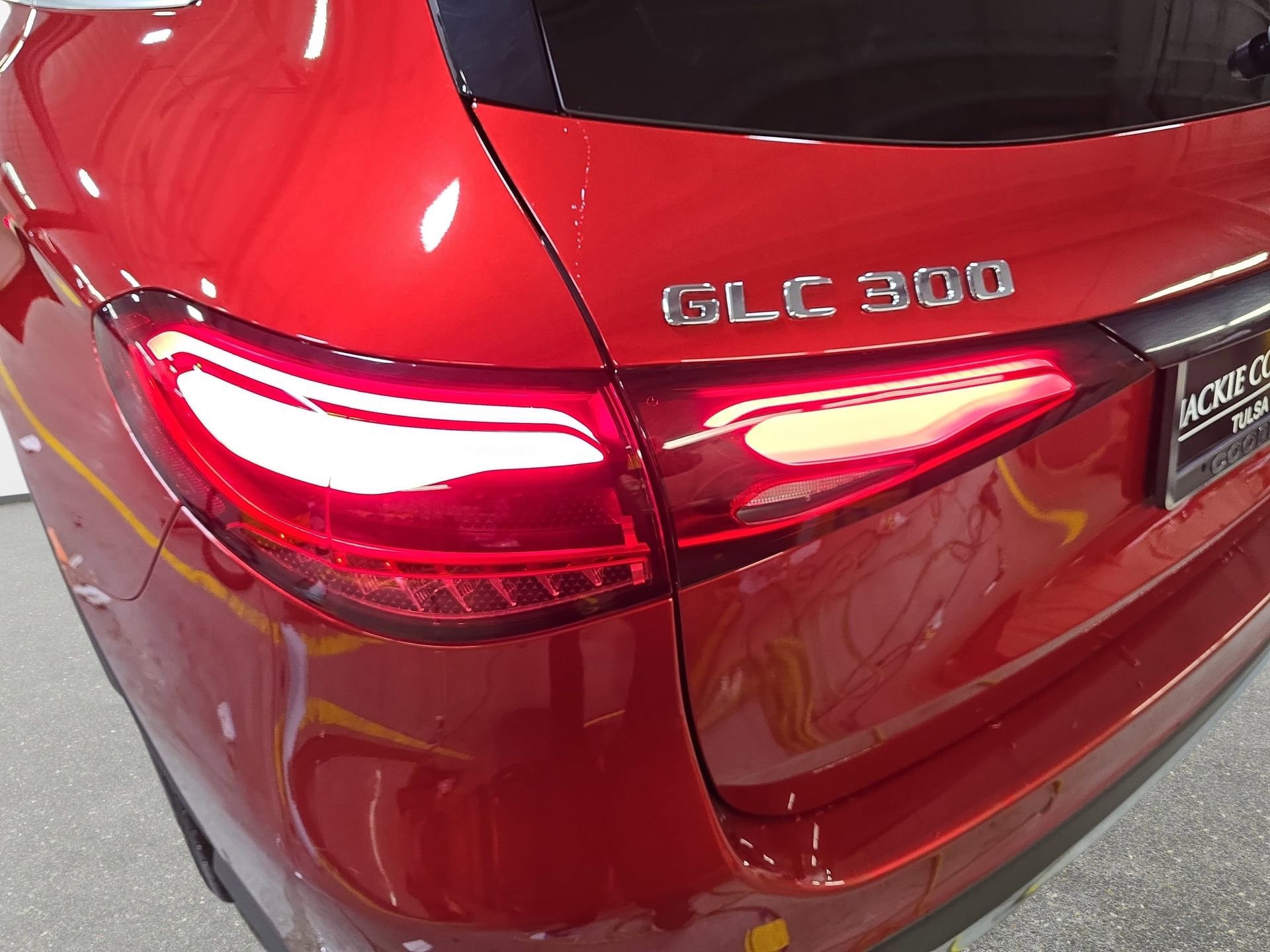 Used 2023 Mercedes-Benz GLC 300 4MATIC image 33