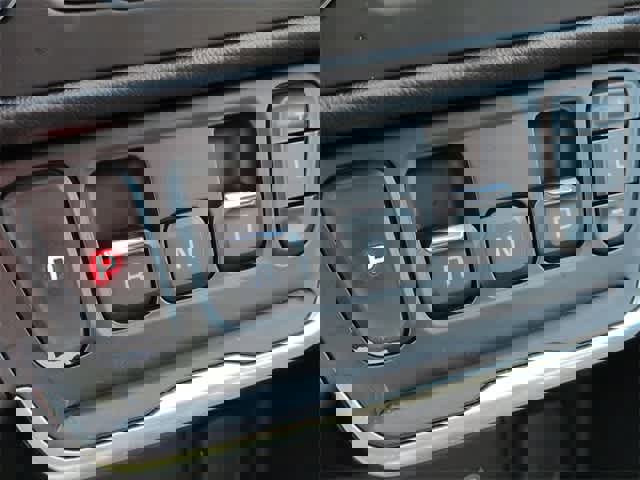 Used 2019 GMC Terrain SLE w/ Driver Convenience Package image 30