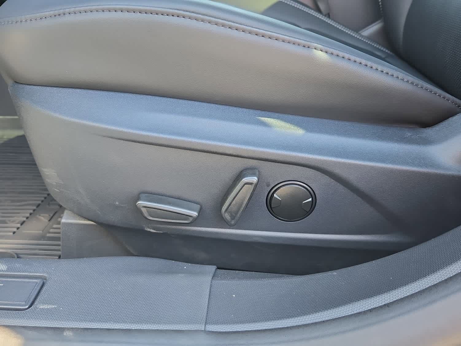 New 2026 Ford Mustang Mach-E Premium image 18