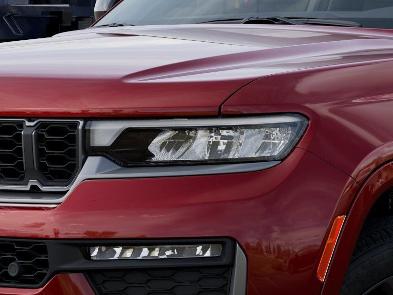 New 2026 Jeep Grand Cherokee L Limited AWD/4WD image 10