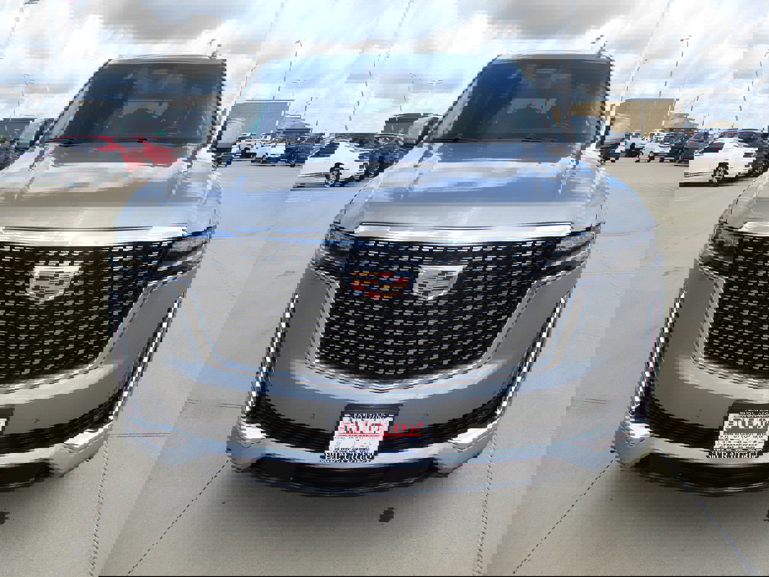 Used 2024 Cadillac Escalade Luxury image 9
