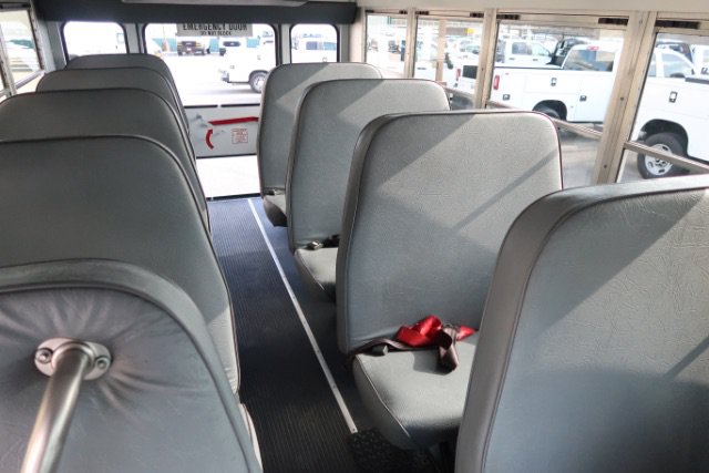 Used 2007 Chevrolet Express 3500 w/ School Bus Package RWD image 10