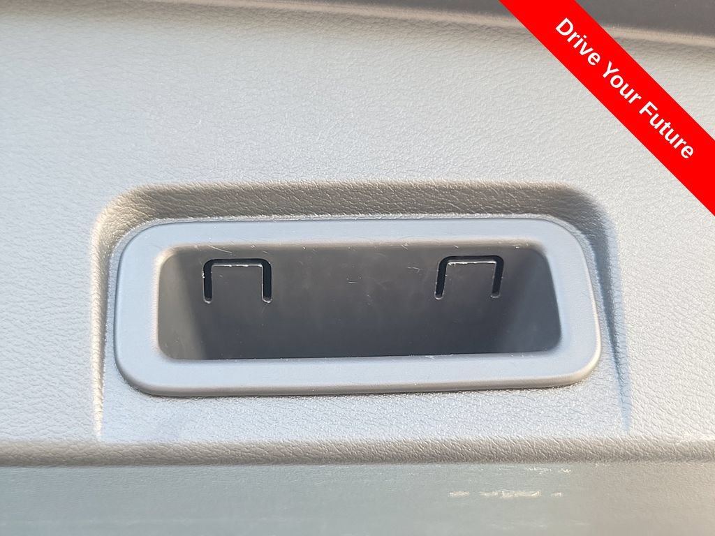 Used 2021 Nissan Rogue S FWD image 23