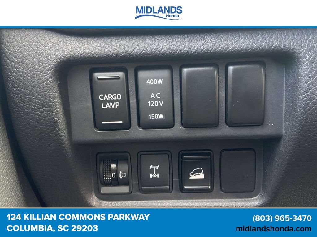 Used 2021 Nissan Titan PRO-4X w/ Pro-4x Convenience Package AWD/4WD image 19