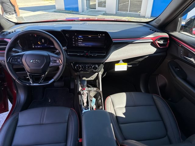 Used 2024 Chevrolet TrailBlazer RS w/ Convenience Package AWD/4WD image 10
