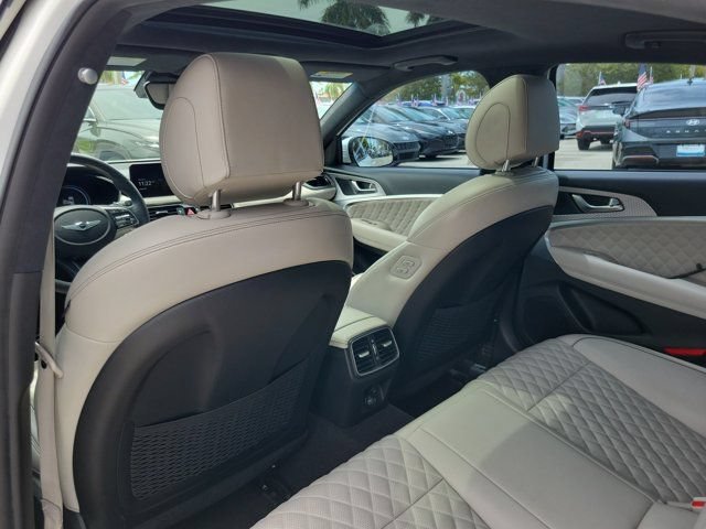 Used 2023 Genesis G70 3.3T Sport Prestige w/ Sport Prestige Package RWD image 9