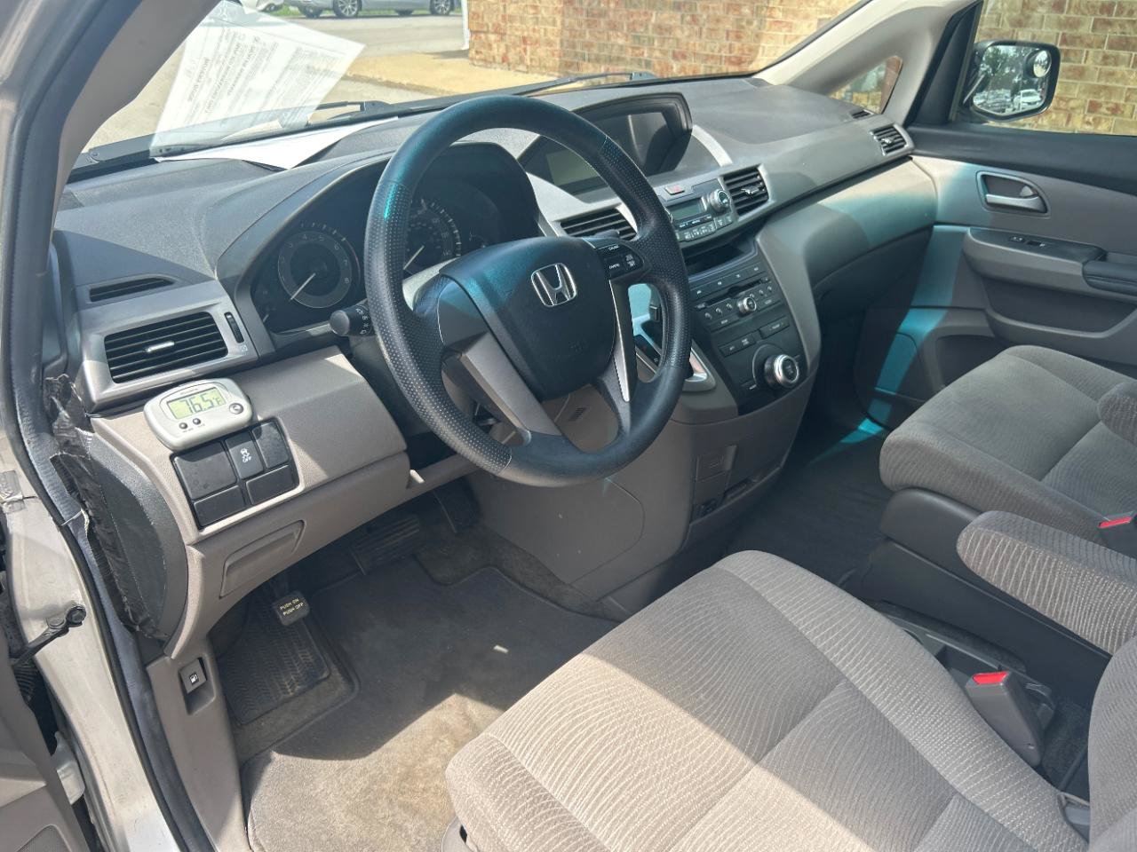 Used 2012 Honda Odyssey LX image 16