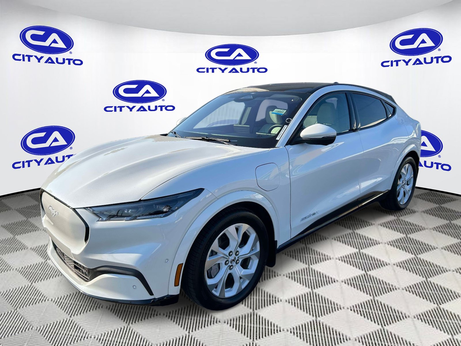 Used 2022 Ford Mustang Mach-E Premium w/ Ice White Appearance Package AWD/4WD image 9