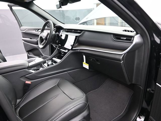 New 2026 Jeep Grand Cherokee Limited image 22