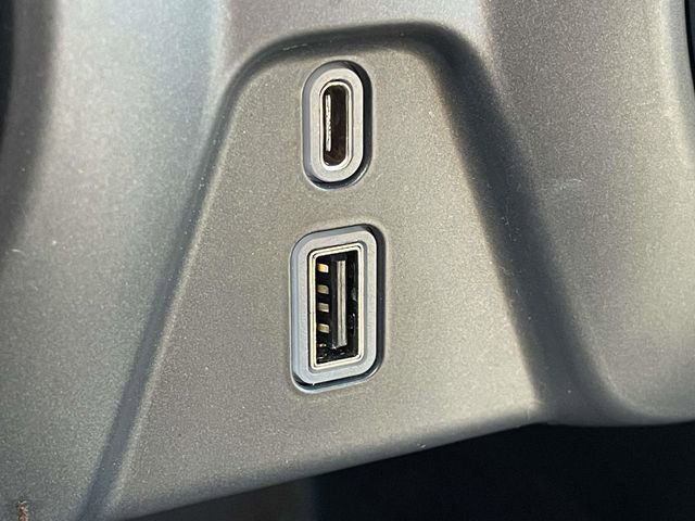 Used 2021 Chevrolet Blazer RS w/ Enhanced Convenience Package image 23