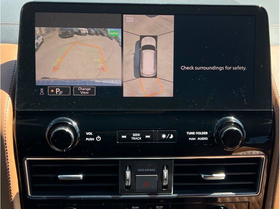Used 2024 INFINITI QX80 Sensory w/ Cargo Package AWD/4WD image 15