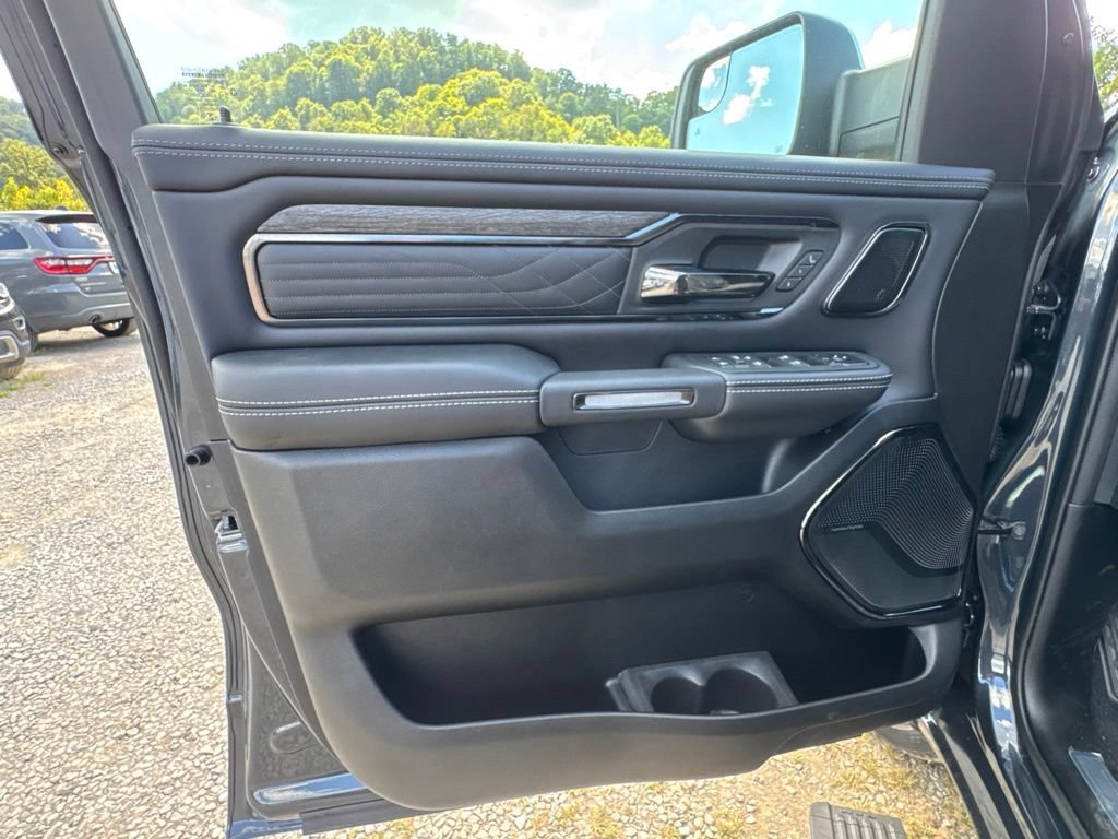 New 2027 RAM 1500 Limited AWD/4WD image 10