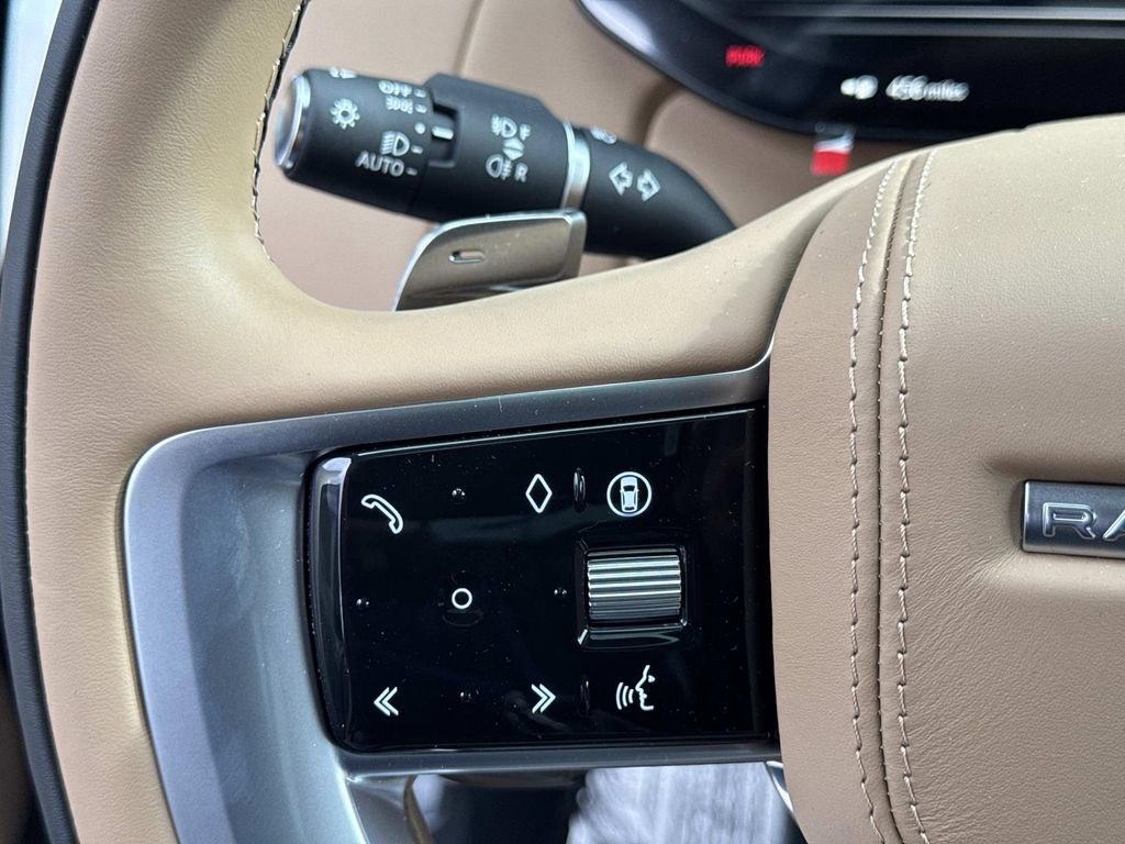 New 2025 Land Rover Range Rover SE AWD/4WD image 28