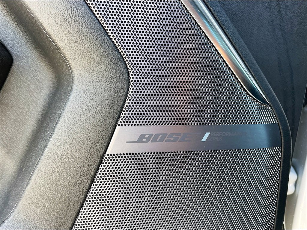 Used 2023 GMC Yukon XL Denali Ultimate image 10