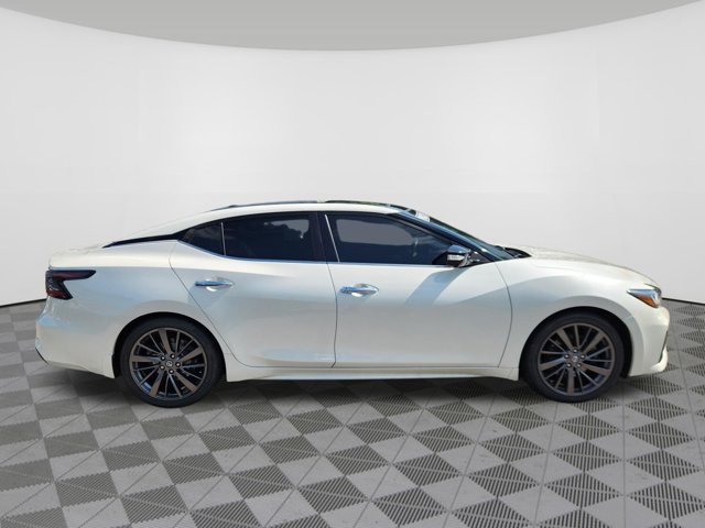 Certified 2019 Nissan Maxima Platinum w/ Reserve Package FWD image 6