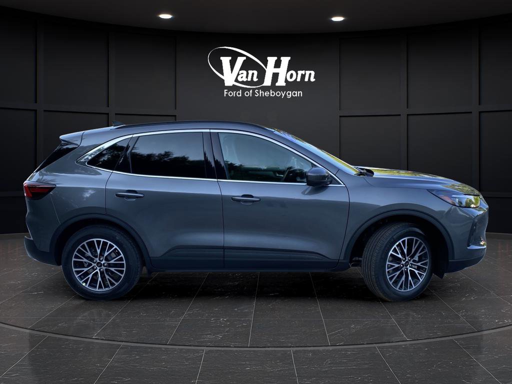 New 2025 Ford Escape Base w/ PHEV Premium Package image 2