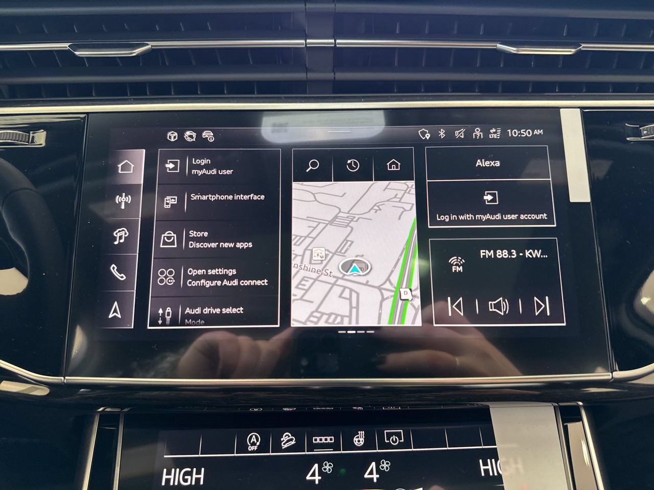 New 2026 Audi Q7 3.0T Premium Plus AWD/4WD image 24