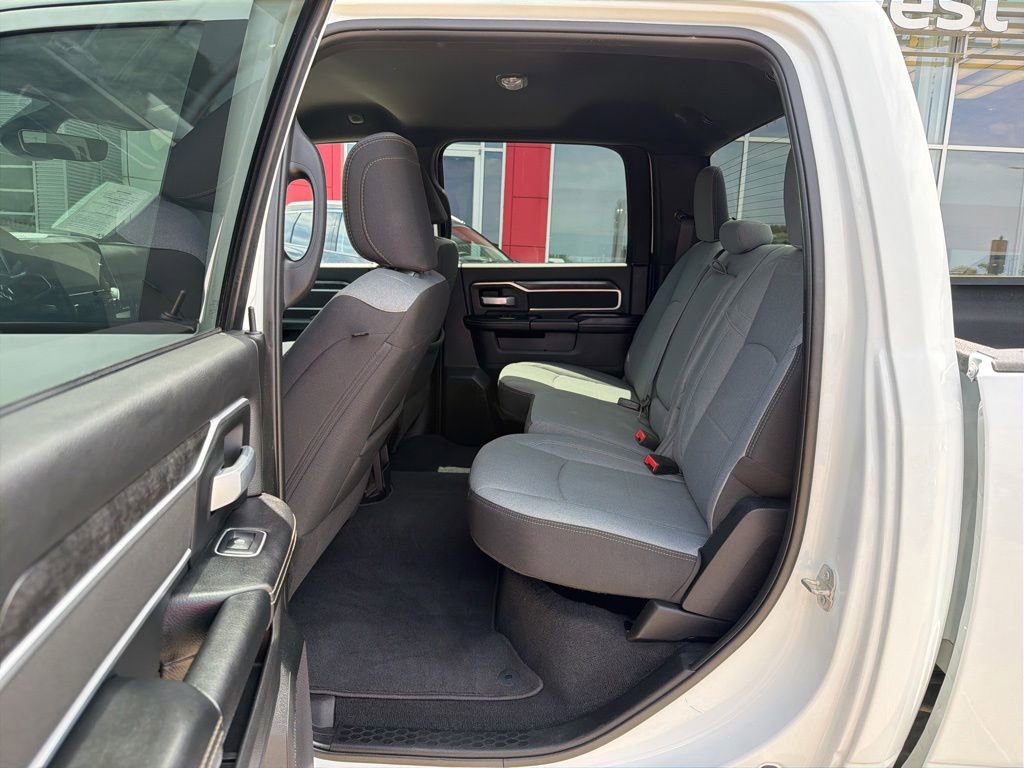 Used 2024 RAM 2500 Big Horn w/ Off Road Package AWD/4WD image 18