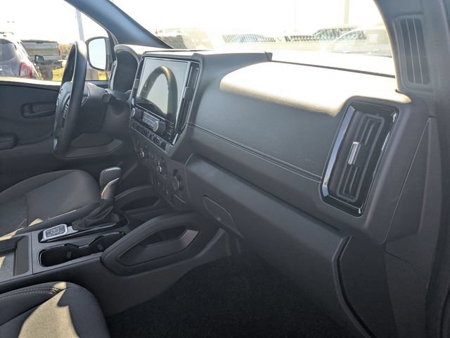 New 2026 Nissan Frontier SV w/ Tow Package AWD/4WD image 32